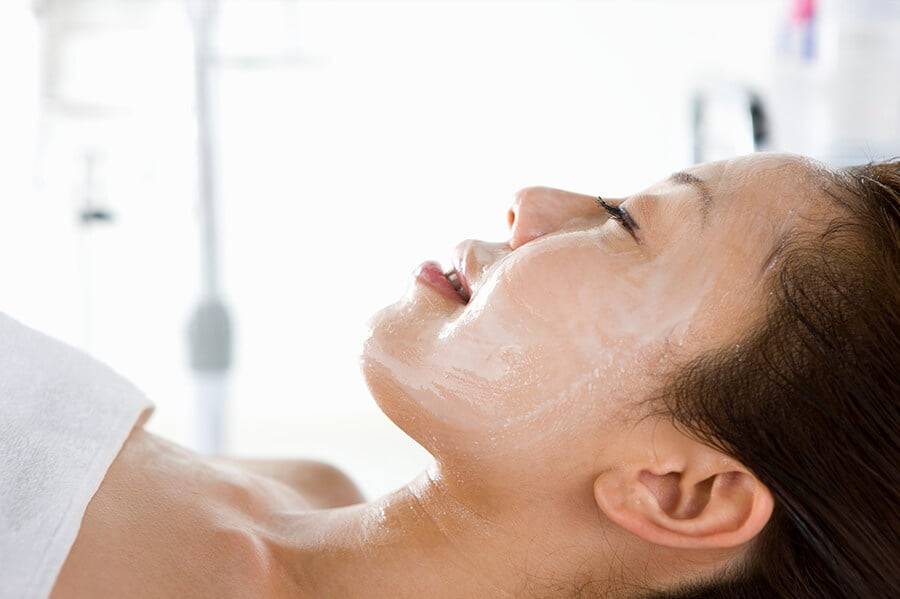 Dr. Melinda Silva MD - Glycolic Peel Image Dr. Melinda Silva MD - Glycolic Peel Image
